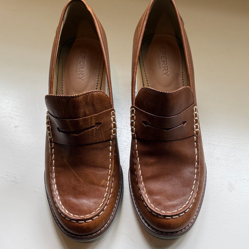 Sperry Women’s Chestnut Brown Leather Penny Loafers